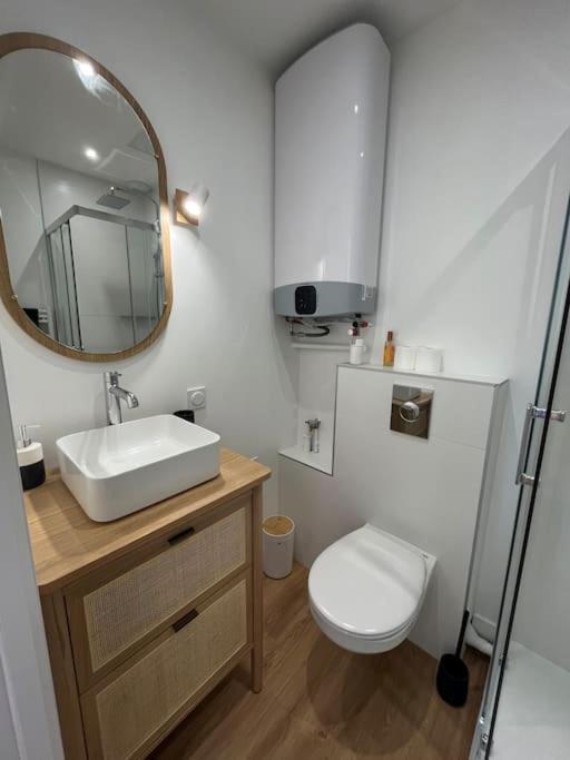 Ferienwohnung Studio Au Coeur De Caen-Renove Exterior foto